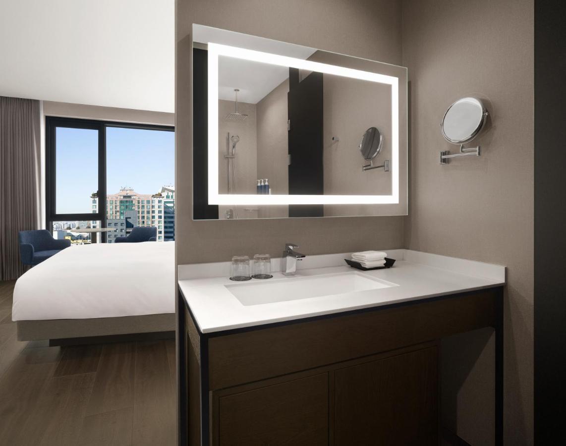 Four Points By Sheraton Suwon Ngoại thất bức ảnh