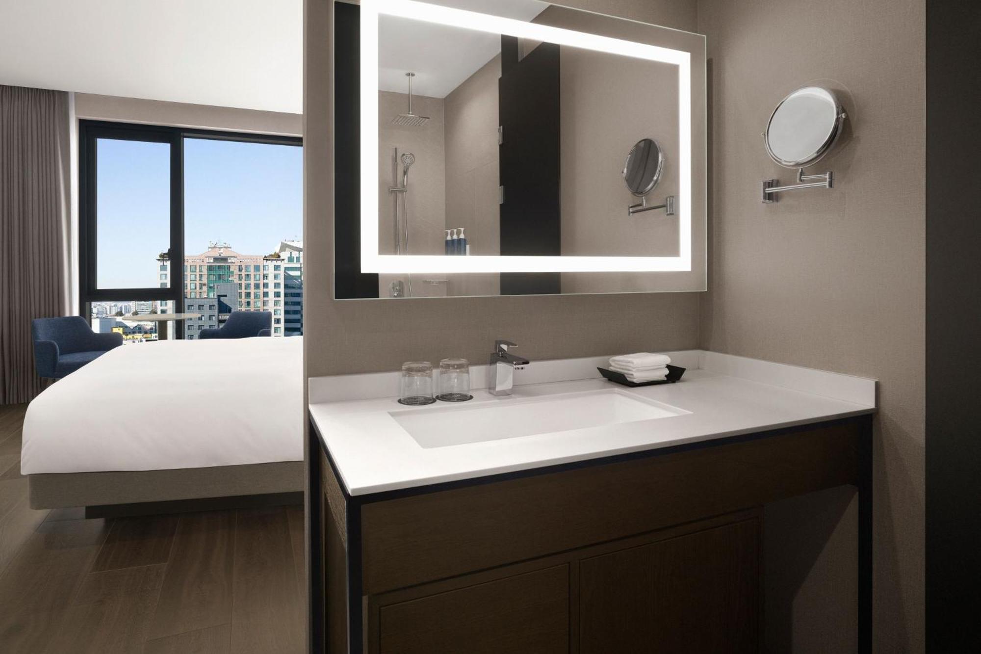 Four Points By Sheraton Suwon Ngoại thất bức ảnh
